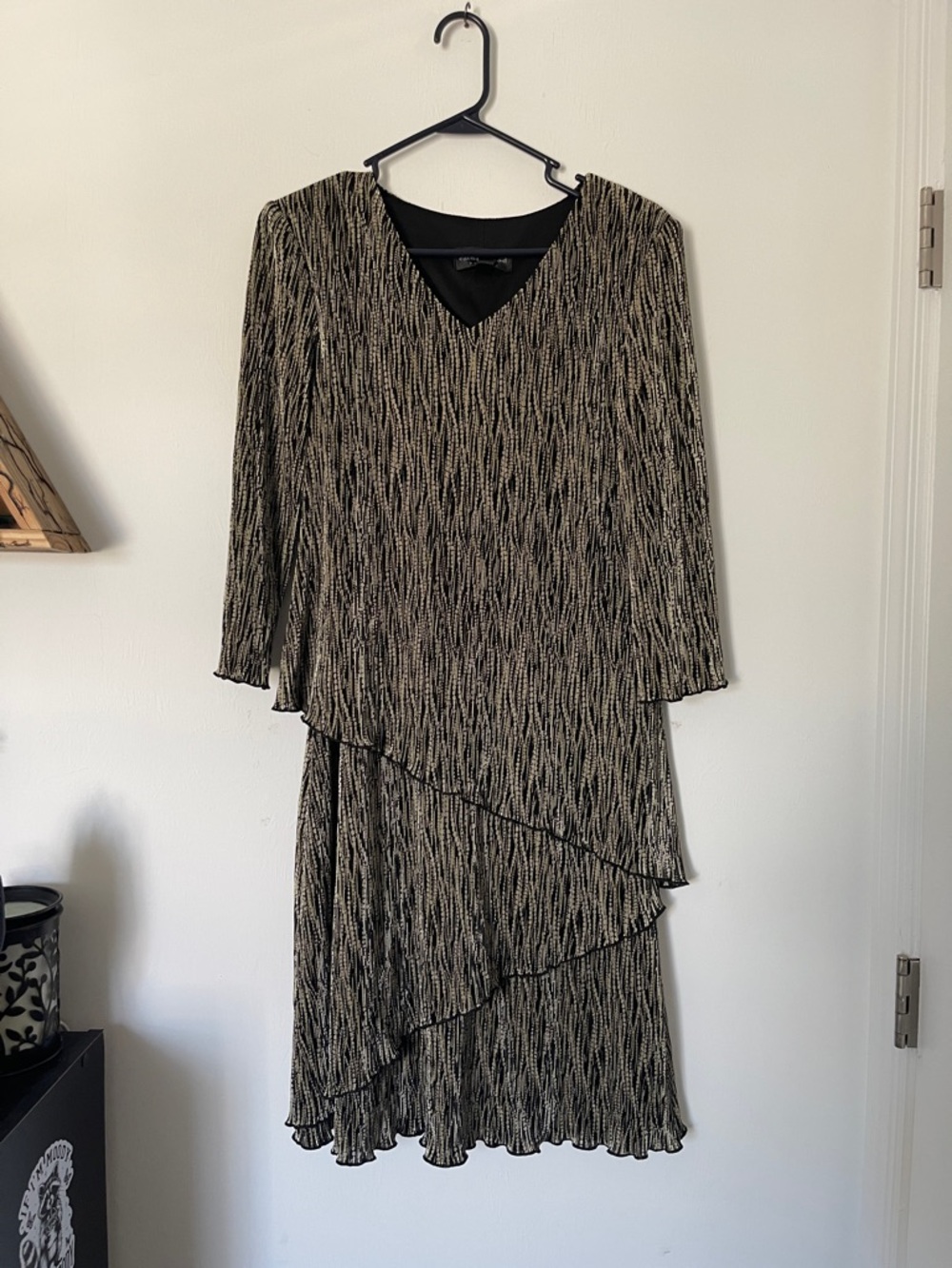 connected apparel Black and Gold Patterned V-Neck Midi Dress